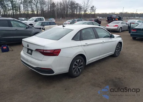 2024 Volkswagen Jetta 1.5T S из США, поврежденный, VIN 3VW4M7BU6RM029816
